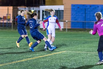 Bild 303 - wBJ SV Henstedt Ulzburg - Krummesser SV : Ergebnis: 6:0